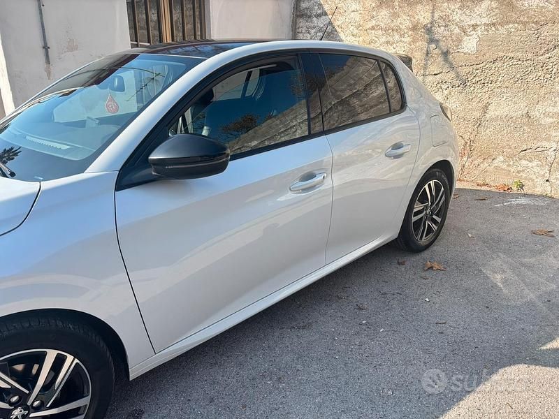 Usata Peugeot 208 2021 Grigio Utilitaria