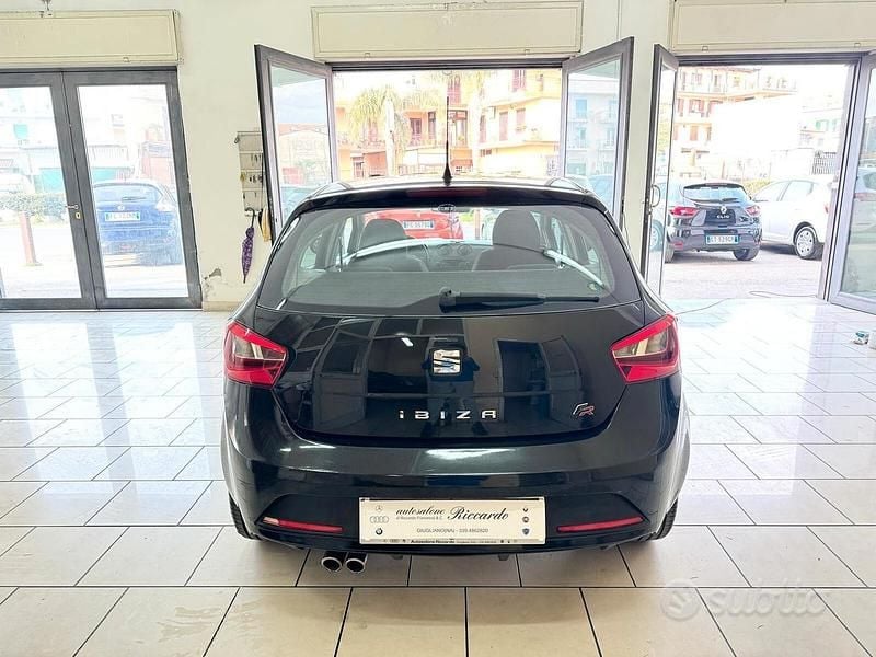 Usata Seat Ibiza FR 90 CV (66 kW) 2014 Nero Berlina
