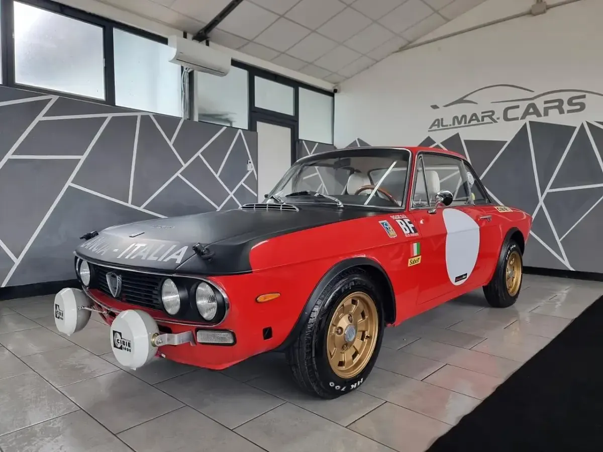Usata Lancia Fulvia 89 CV (65 kW) 1975 Rosso Coupé
