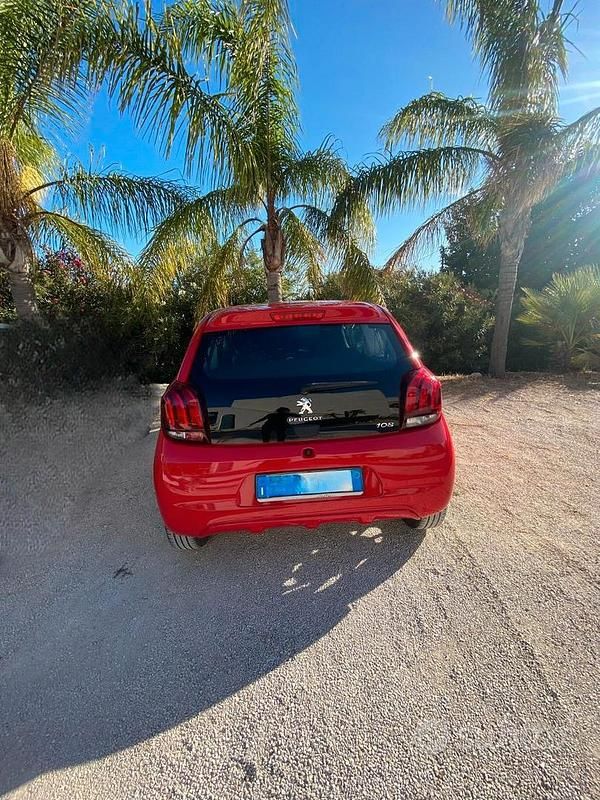 Usata Peugeot 108 Allure 82 CV (60 kW) 2016 Rosso Utilitaria