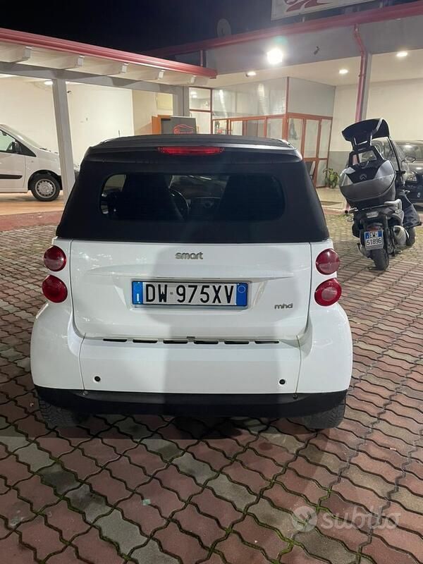 Usata Smart ForTwo Coupé 61 CV (44 kW) 2010 Cabrio