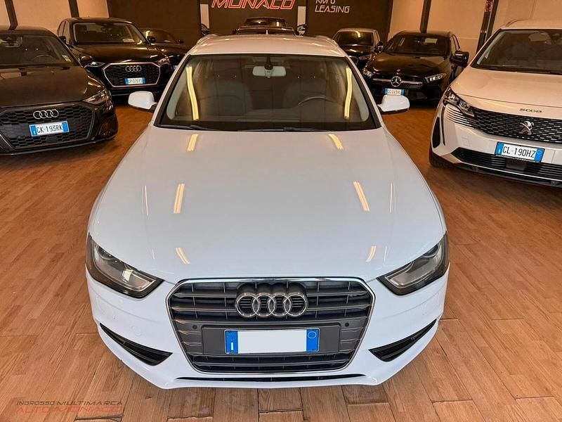 Usata Audi A4 143 CV (105 kW) 2012 Bianco Station wagon