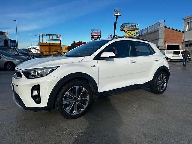 Usata Kia Stonic Style 97 CV (71 kW) 2020 Bianco SUV