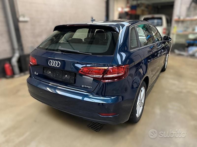 Begagnad Audi A3 Business 110 HK (80 kW) 2016 Blå Kombi