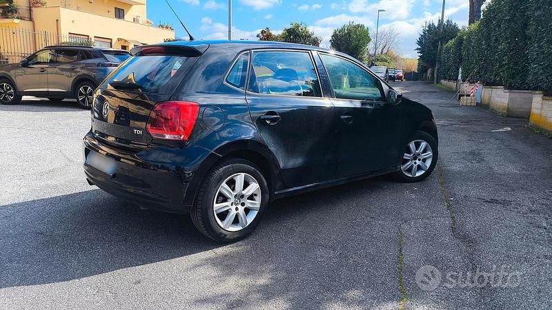 Usata VW Polo Comfortline 90 CV (66 kW) 2010 Nero Utilitaria