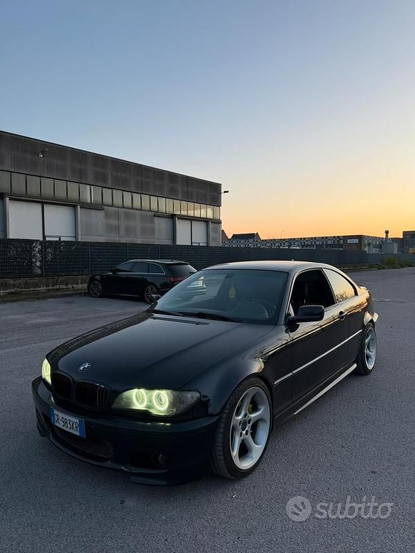 Usata BMW 330 Performance 231 CV (169 kW) 2004 Nero Coupé