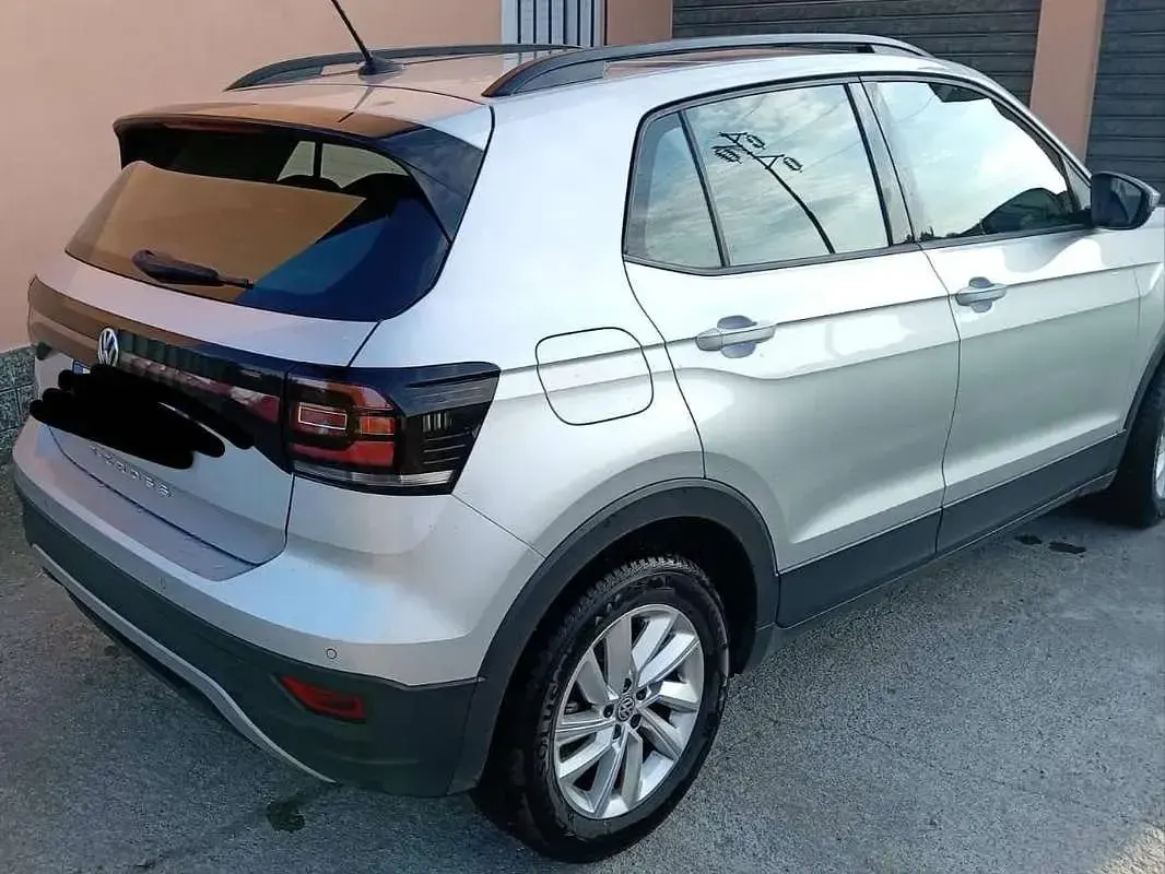 Usata VW T-Cross Style 116 CV (85 kW) 2019 Argento SUV