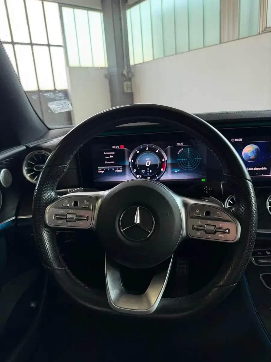 Usata Mercedes E300 Premium Plus 245 CV (180 kW) 2020 Bianco Coupé
