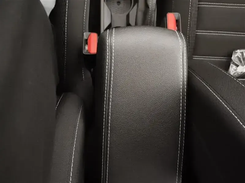 Usata Dacia Duster Prestige 101 CV (74 kW) 2021 SUV