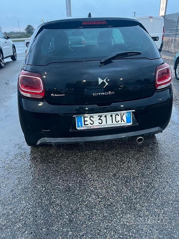 Usata DS Automobiles DS3 2012 Nero Utilitaria