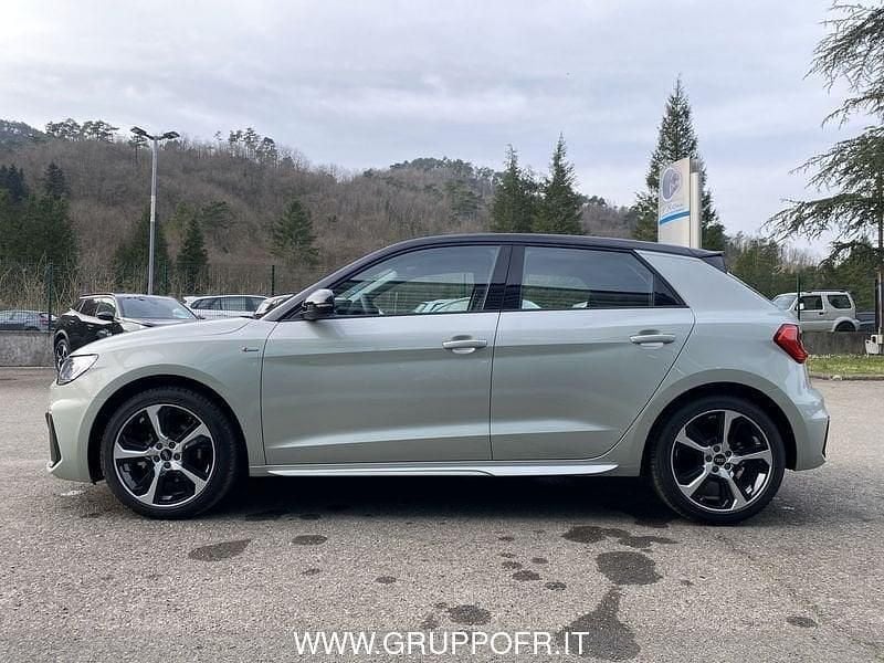 Nuova Audi A1 S-Line 116 CV (85 kW) 2026 Grigio SUV