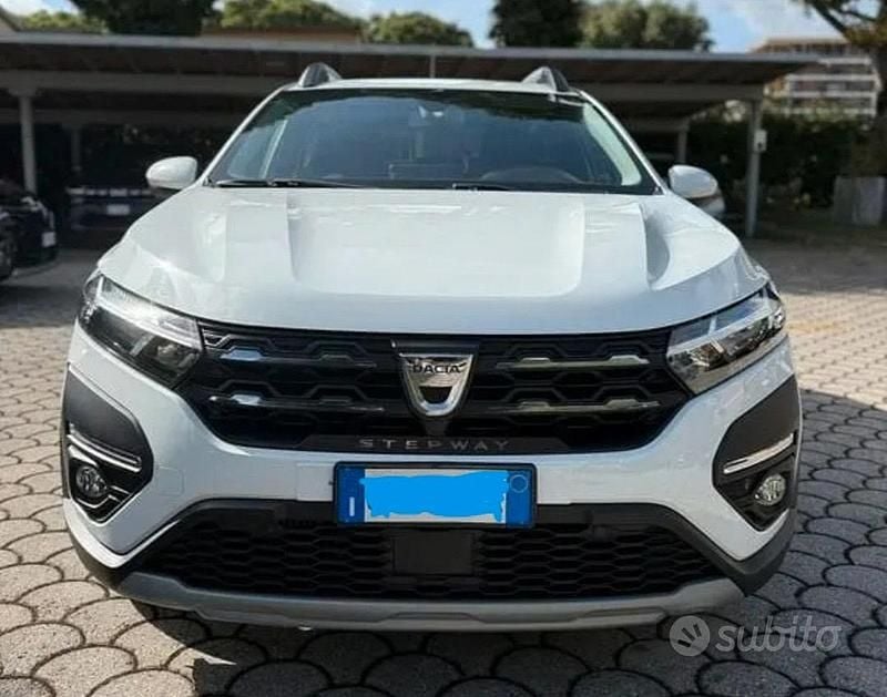 Usata Dacia Sandero Comfort 101 CV (74 kW) 2022 Bianco Utilitaria