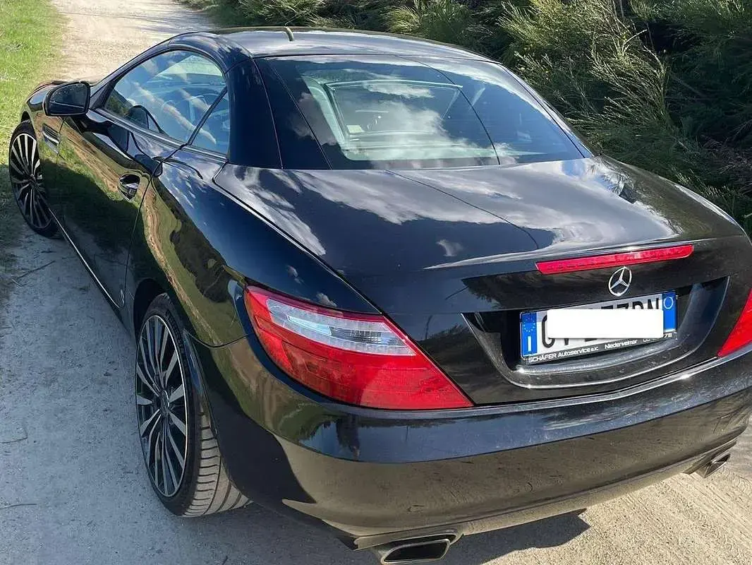 Usata Mercedes SLK200 184 CV (135 kW) 2011 Nero Cabrio