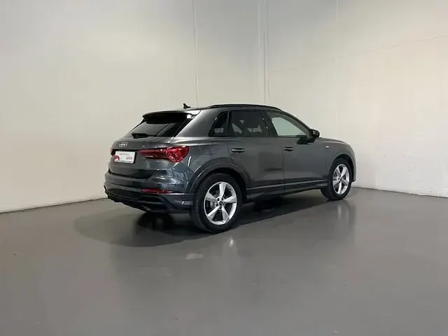 Usata Audi Q3 S-Line 150 CV (110 kW) 2025 Grigio daytona perlato SUV