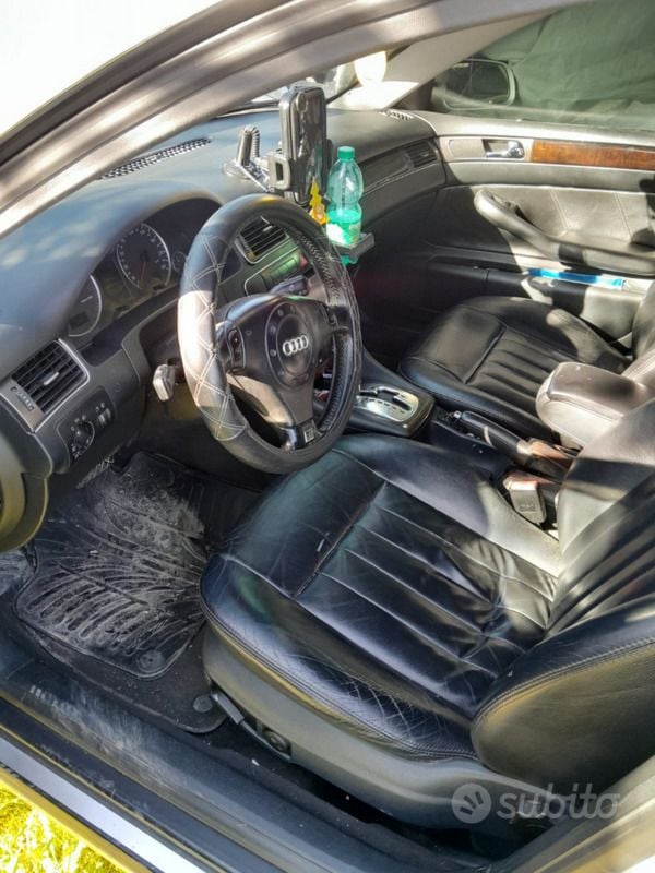 Grigio Usata 2001 Audi A6 Station wagon | 3000 € (Super prezzo) - Immagine 1/4