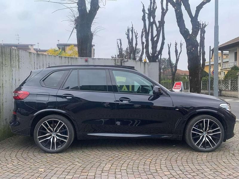 Usata BMW X5 M Sport 265 CV (194 kW) 2019 Carbon schwarz SUV