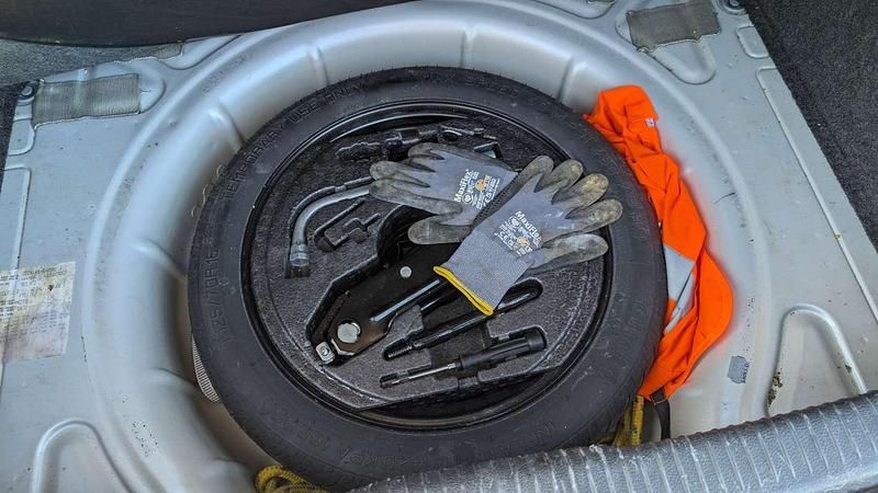 Usata VW Golf VI Highline 140 CV (102 kW) 2011 Utilitaria