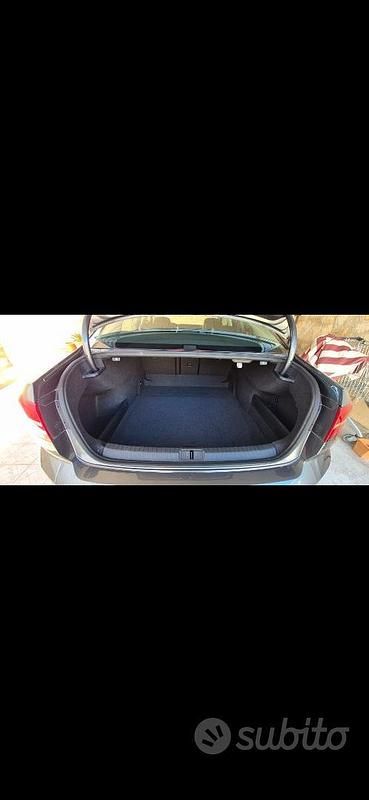 Usata VW Passat 150 CV (110 kW) 2016 Grigio Berlina