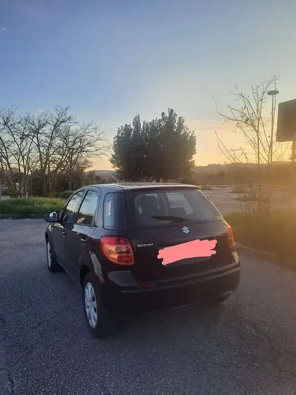 Usata Suzuki SX4 90 CV (66 kW) 2007 SUV