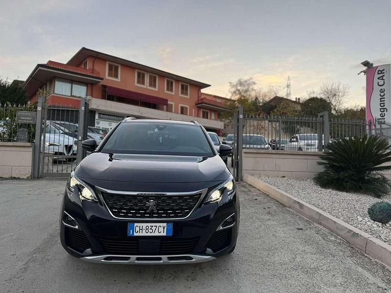 Usata Peugeot 3008 GT-line 120 CV (88 kW) 2017 Nero SUV