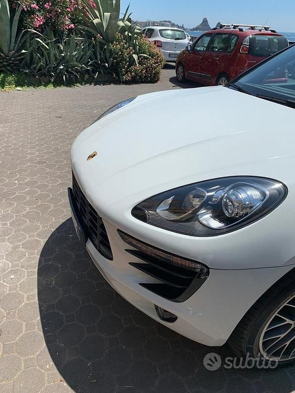 Usata Porsche Macan 250 CV (183 kW) 2015 Bianco SUV