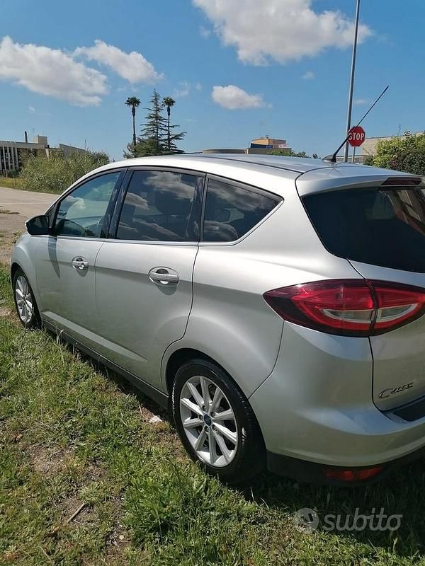 Usata Ford C-MAX 120 CV (88 kW) 2017 Monovolume