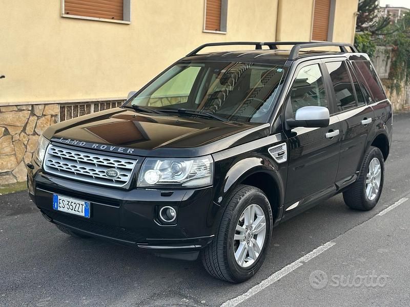 Nero Usata 2013 Land Rover Freelander 2 SE SUV | 8990 € (Buon prezzo) - Immagine 1/4