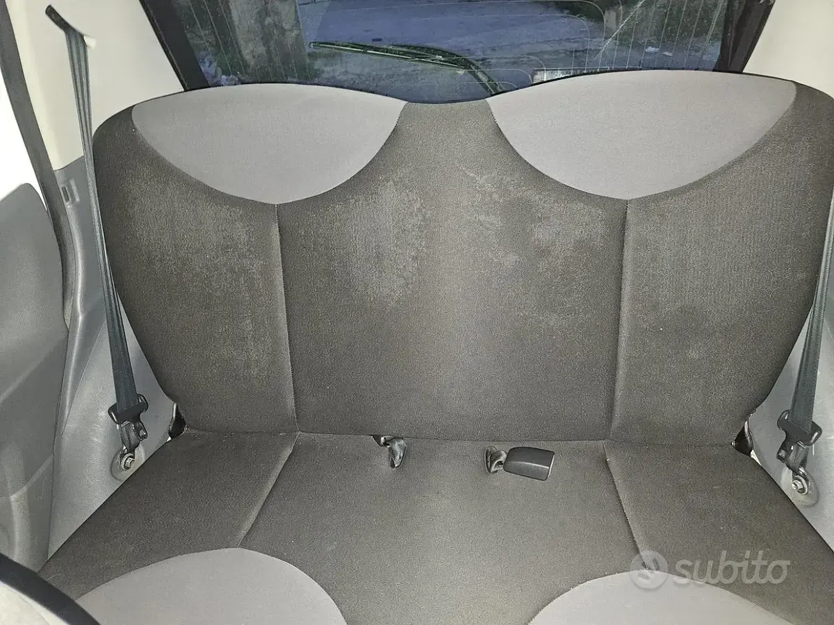 Usata Citroën C1 68 CV (50 kW) 2010 Bianco Utilitaria