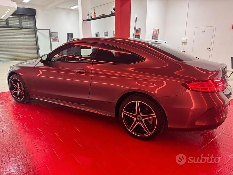 Usata Mercedes C250 Premium Plus 204 CV (150 kW) 2017 Grigio Coupé