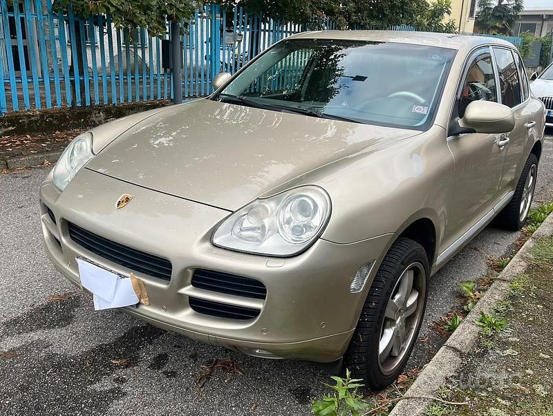 Usata Porsche Cayenne 250 CV (183 kW) 2005 SUV