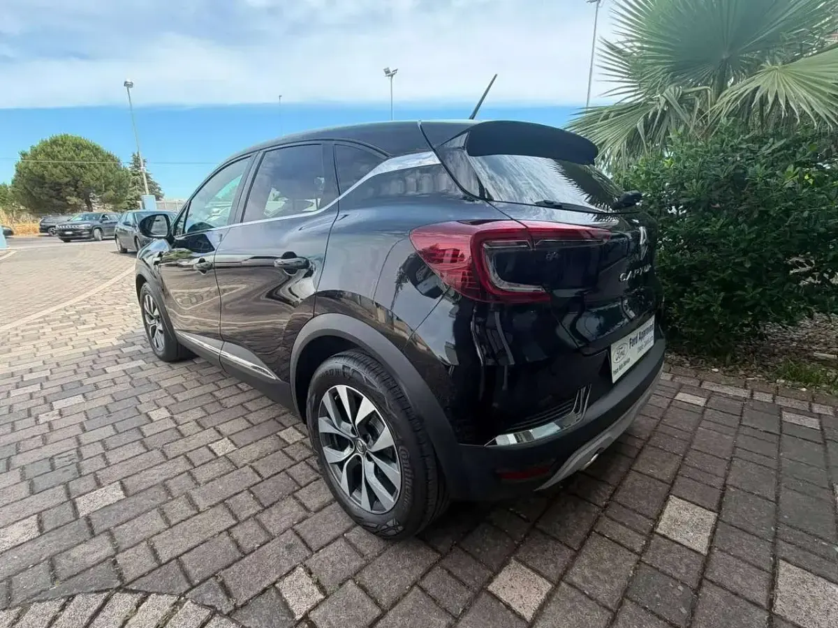 Usata Renault Captur Intens 95 CV (69 kW) 2020 Nero SUV
