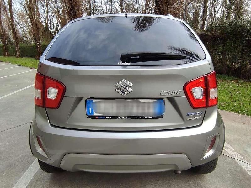 Usata Suzuki Ignis 83 CV (61 kW) 2022 Argento SUV