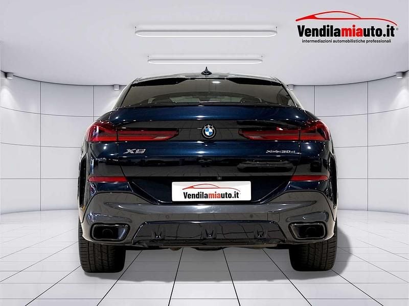 Usata BMW X6 M Sport 286 CV (210 kW) 2020 Blu/azzurro SUV
