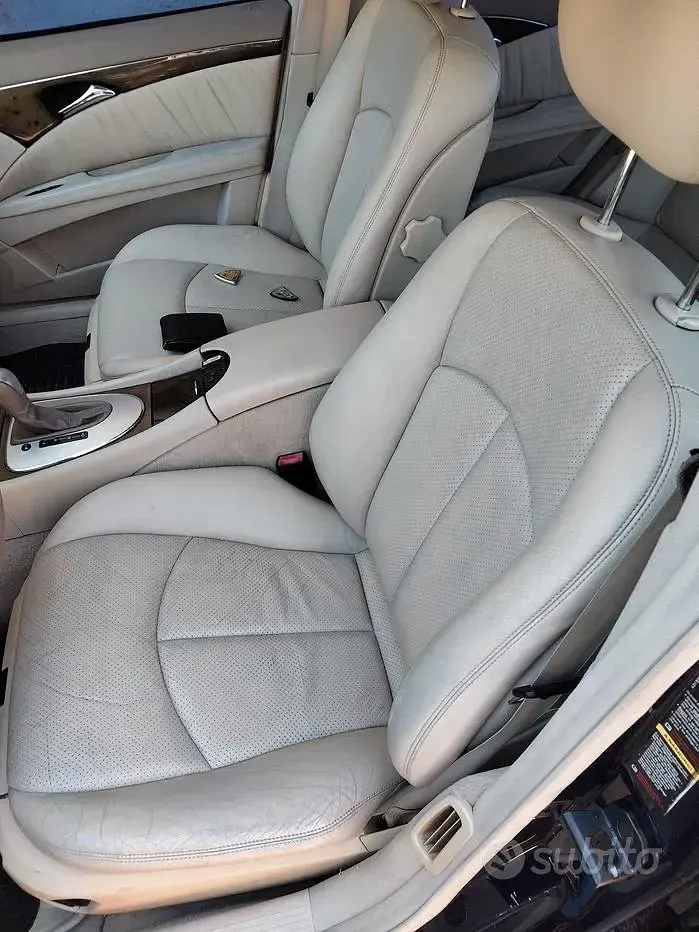 Usata Mercedes E270 177 CV (130 kW) 2002 Berlina