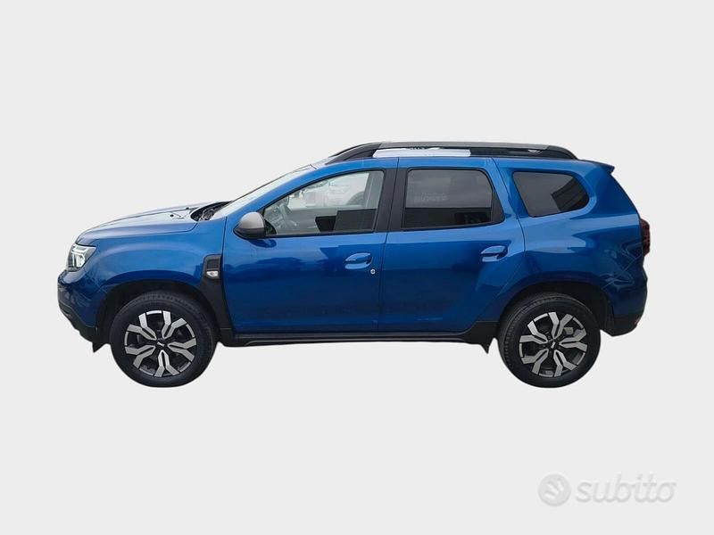 Usata Dacia Duster Prestige 101 CV (74 kW) 2023 Blu scuro SUV