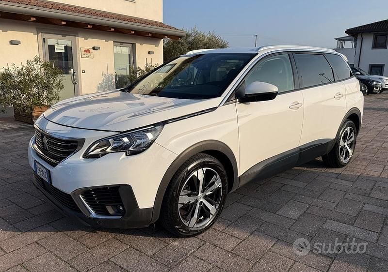 Usata Peugeot 5008 Business-Line 119 CV (87 kW) 2018 Bianco SUV
