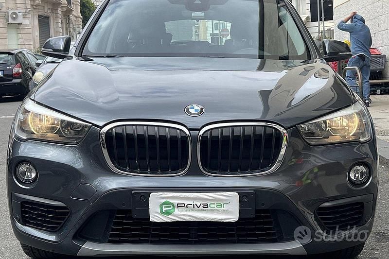 Usado BMW X1 150 HP (110 kW) 2017 Cinzento SUV