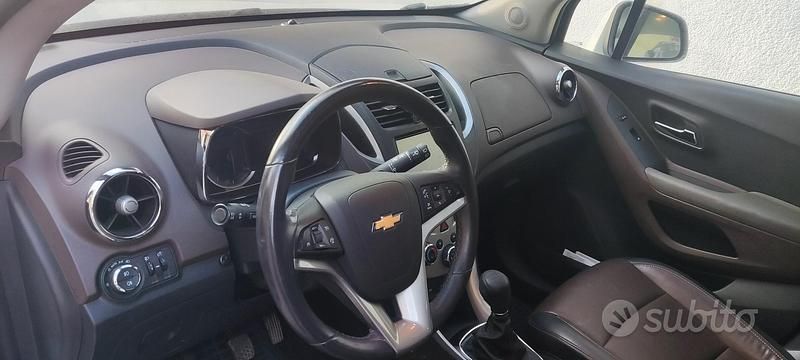 Usata Chevrolet Trax 130 CV (95 kW) 2013 Bianco SUV