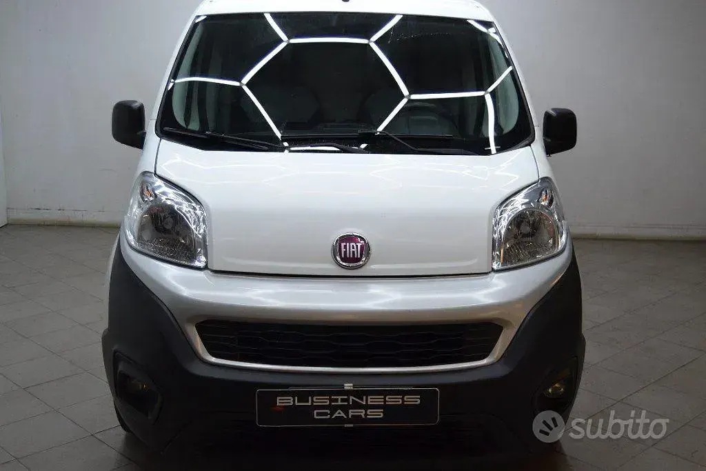 Usata Fiat Fiorino 77 CV (56 kW) 2019 Bianco Monovolume