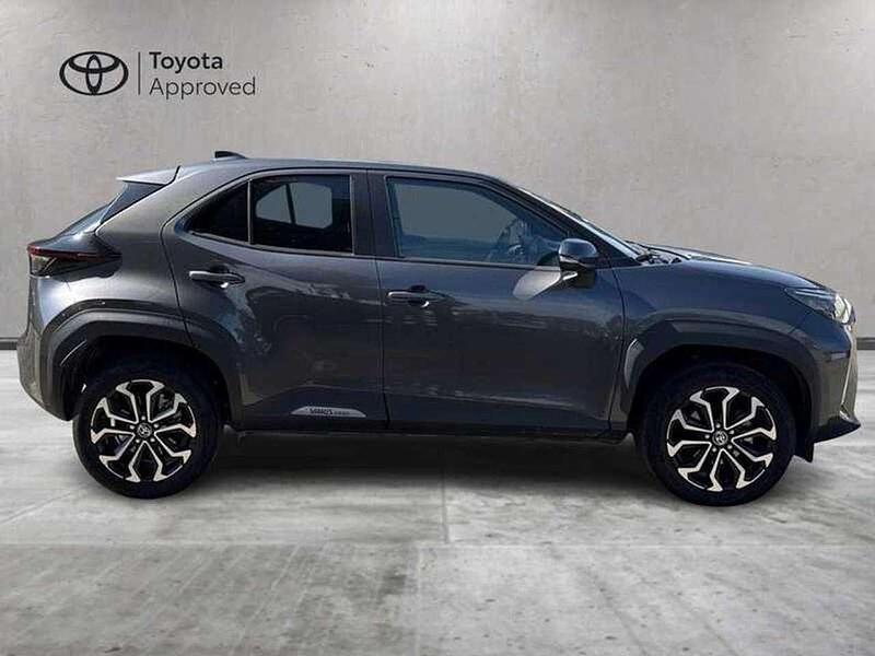 Usata Toyota Yaris Hybrid Trend 116 CV (85 kW) 2022 Other Utilitaria