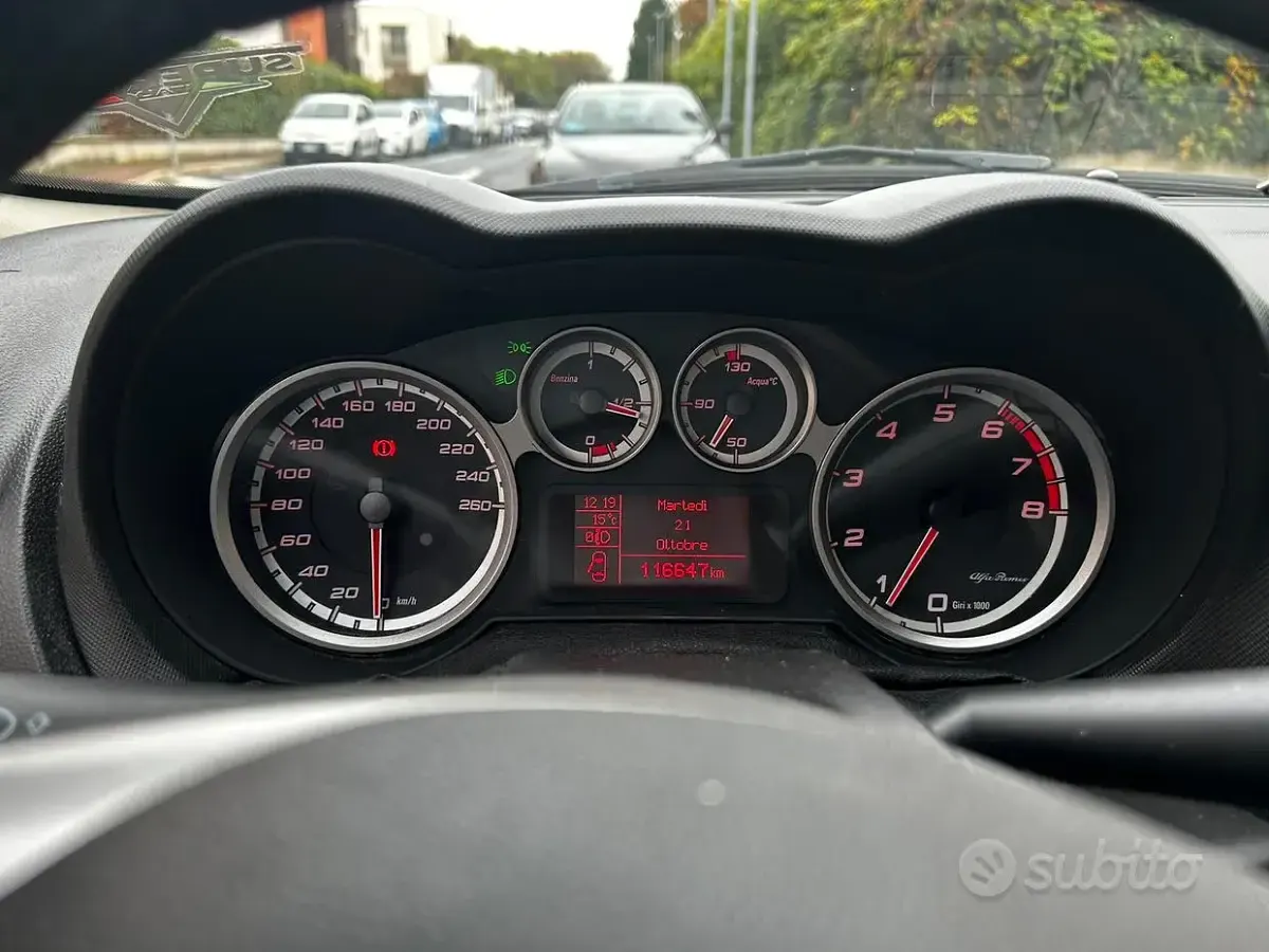 Usata Alfa Romeo MiTo 77 CV (56 kW) 2015 Blu Utilitaria