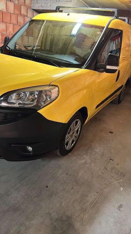 Usata Fiat Doblò Active 84 CV (61 kW) 2016 Monovolume