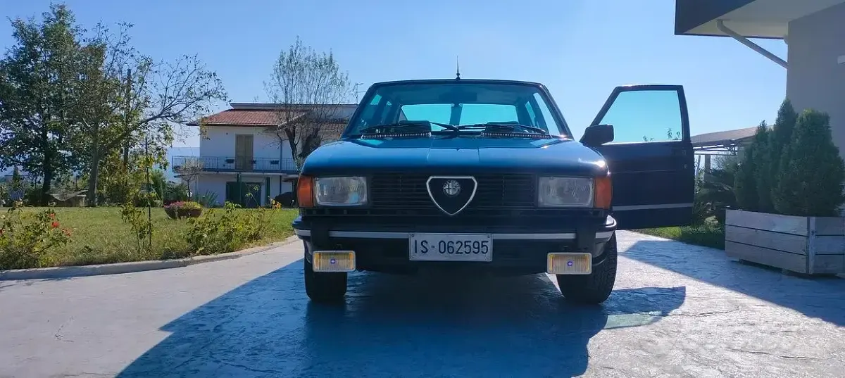 Usata Alfa Romeo Giulietta 109 CV (80 kW) 1981 Berlina