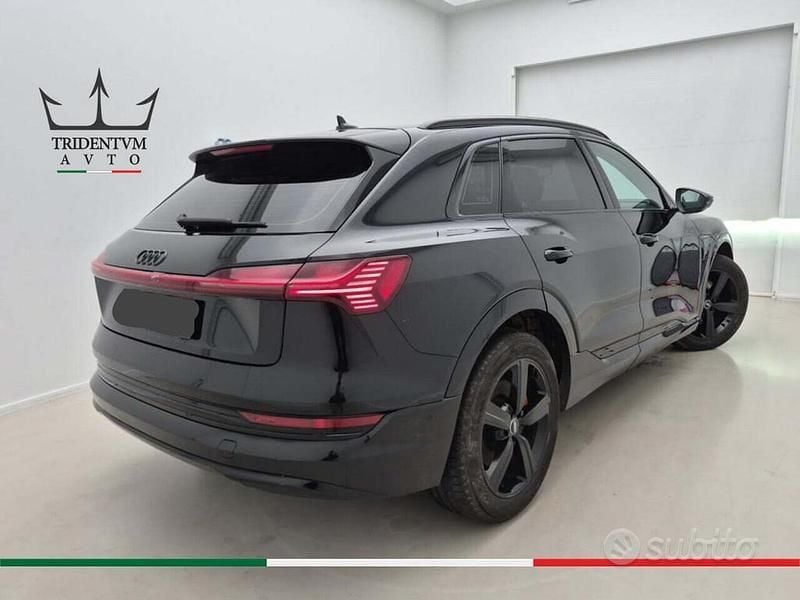 Usata Audi e-tron S-Line 230 kW (313 CV) 2019 Nero SUV
