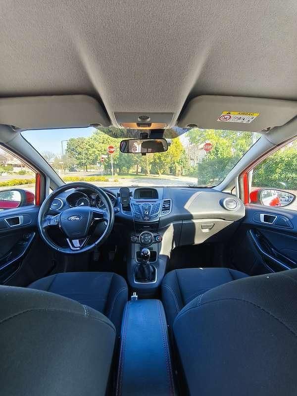 Second-hand Ford Fiesta 60 CP (44 kW) 2016 Berlinǎ