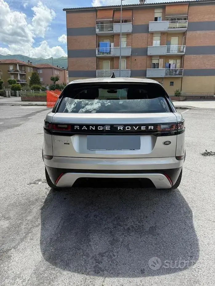 Usata Land Rover Range Rover Velar 241 CV (177 kW) 2018 Grigio SUV