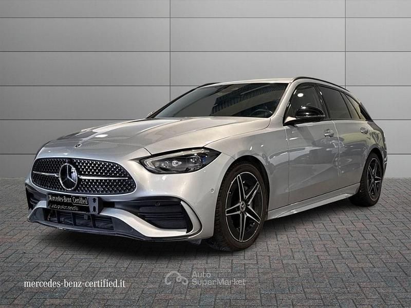 Usata Mercedes C220 AMG Line Premium 197 CV (144 kW) 2023 Argento Station wagon