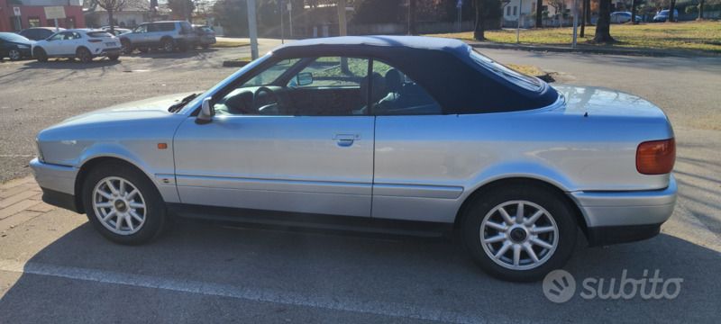 Usata Audi Cabriolet 116 CV (85 kW) 1996 Argento Cabrio