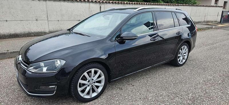 Usata VW Golf VII Highline 150 CV (110 kW) 2014 Nero Station wagon
