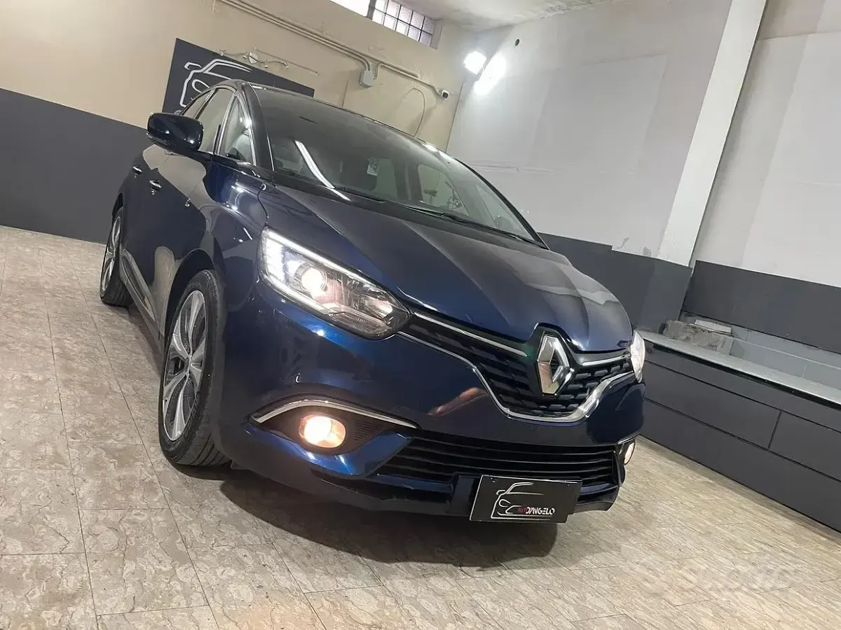 Usata Renault Scénic IV Bose Edition 110 CV (80 kW) 2018 Blu Monovolume